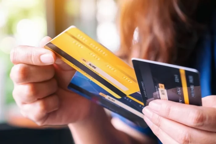 cartão de crédito
Foto: Adobe Stock