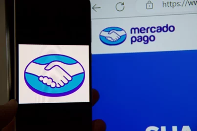 Mercado Pago “rouba” Anitta do Nubank e lança cofrinho com rendimento de 112% do CDI