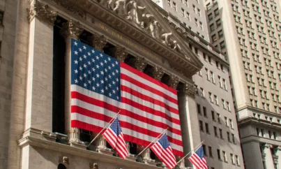 Futuros de NY mostram cautela à espera de novas tarifas de Trump; veja o impacto